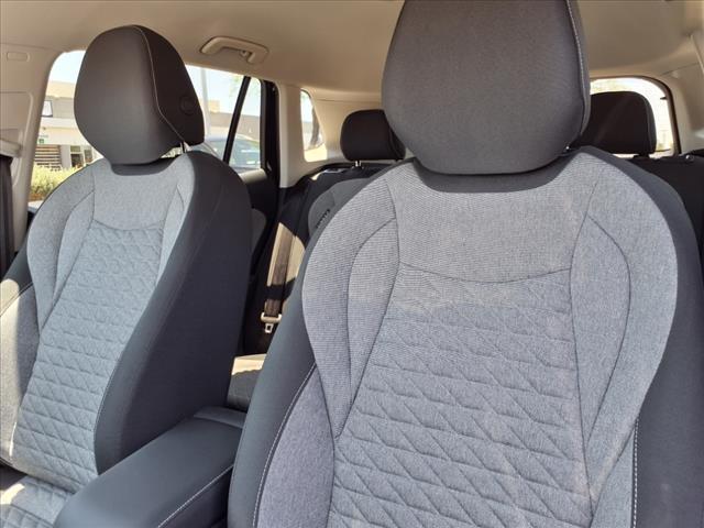 new 2025 Volkswagen Tiguan car, priced at $33,121