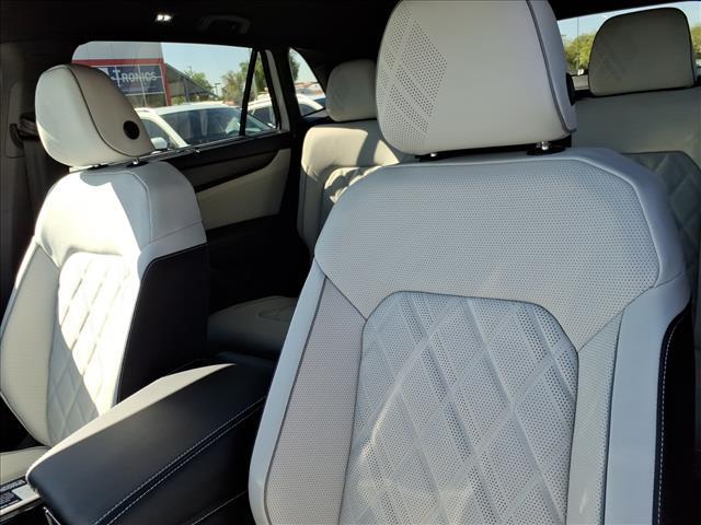 new 2026 Volkswagen Atlas Cross Sport car, priced at $54,031