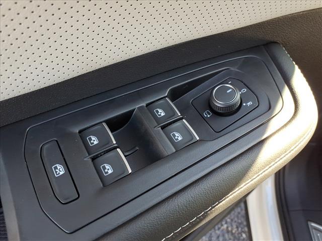 new 2026 Volkswagen Atlas Cross Sport car, priced at $54,031