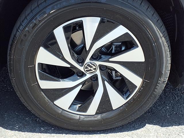 new 2026 Volkswagen Tiguan car, priced at $31,992