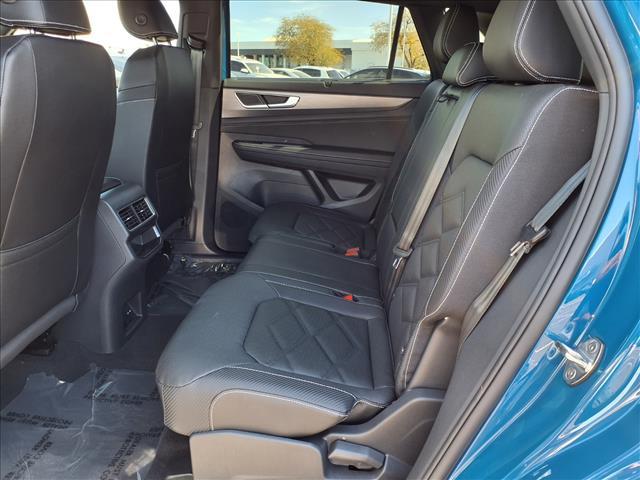 new 2026 Volkswagen Atlas Cross Sport car, priced at $46,089