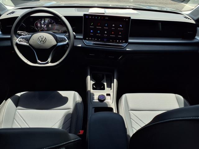 new 2025 Volkswagen Tiguan car, priced at $34,421
