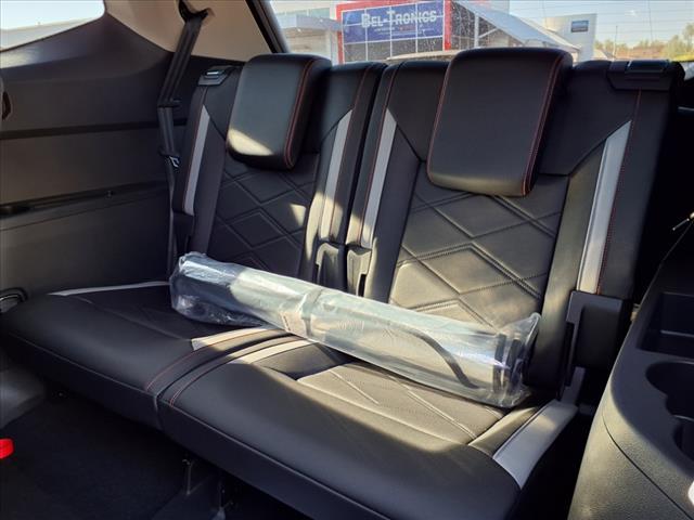 new 2025 Volkswagen Atlas car, priced at $45,951