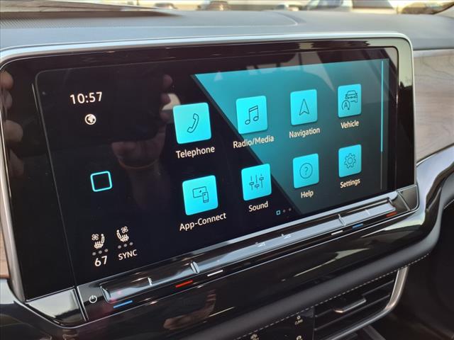 new 2025 Volkswagen Atlas car, priced at $38,499