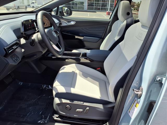new 2025 Volkswagen ID.4 car, priced at $44,666