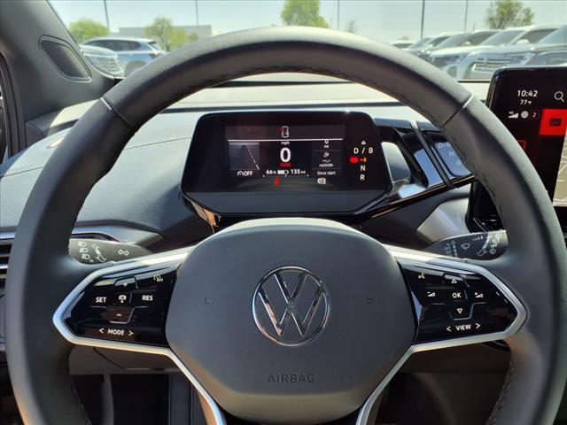 new 2025 Volkswagen ID.4 car, priced at $44,666