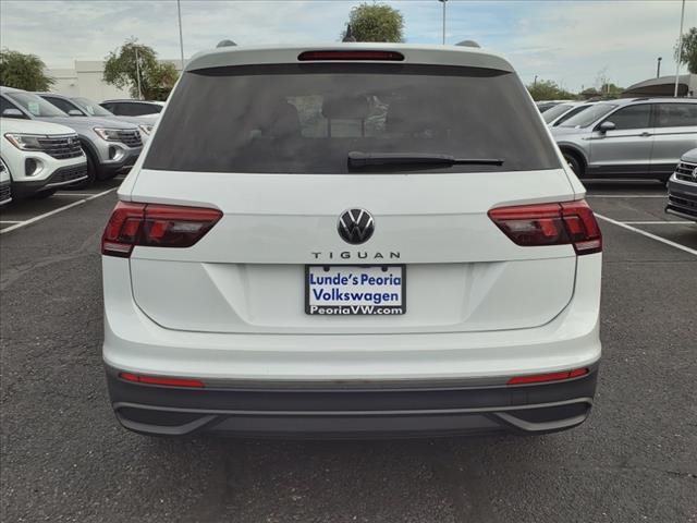 new 2024 Volkswagen Tiguan car, priced at $30,307