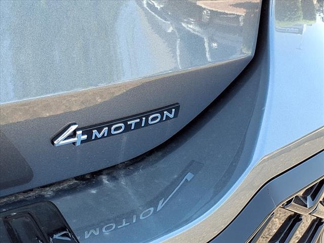 new 2025 Volkswagen Tiguan car, priced at $39,148