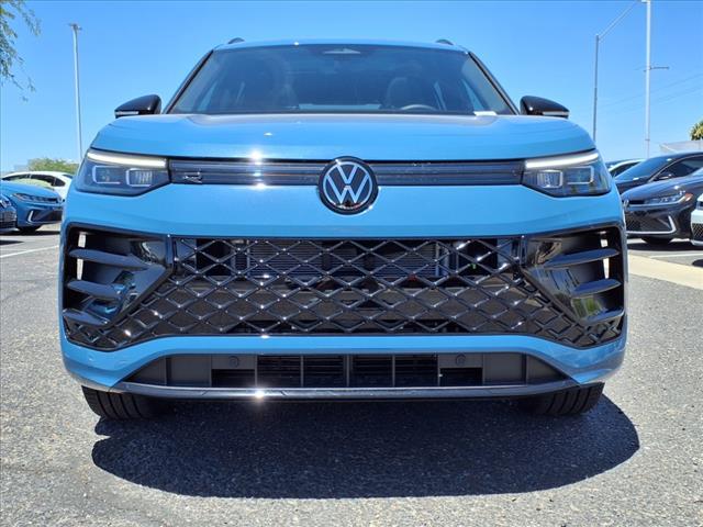 new 2025 Volkswagen Tiguan car, priced at $38,099