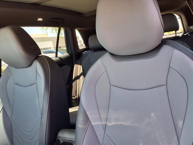 new 2025 Volkswagen Tiguan car, priced at $38,099