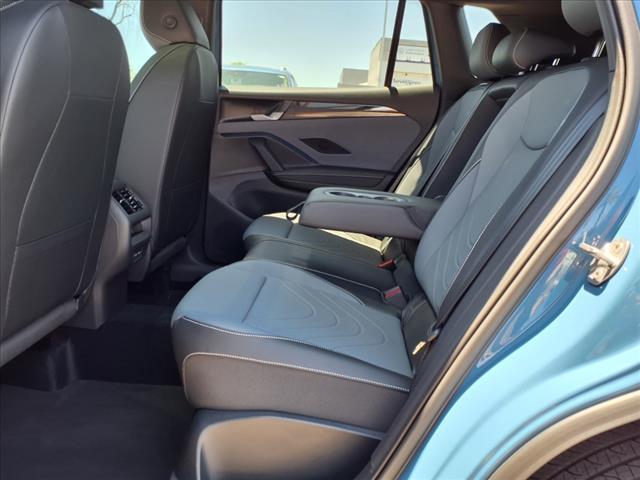 new 2025 Volkswagen Tiguan car, priced at $38,099