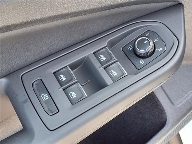 new 2025 Volkswagen Golf GTI car, priced at $39,508