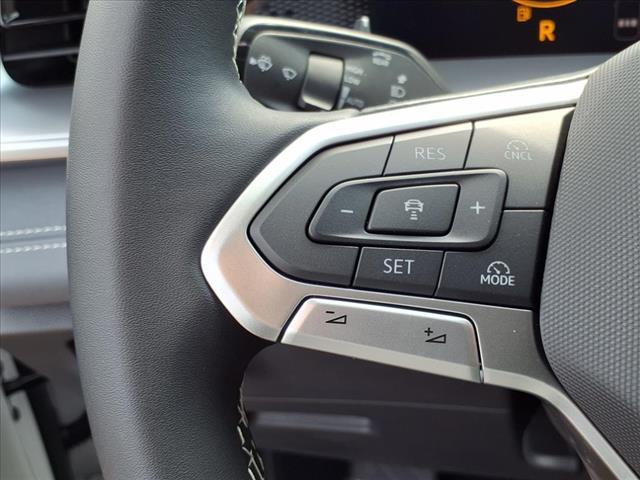 new 2025 Volkswagen Tiguan car, priced at $35,676