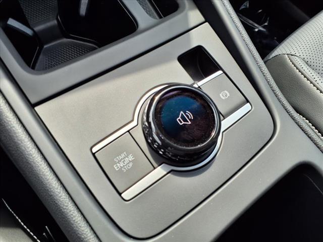 new 2025 Volkswagen Tiguan car, priced at $35,676