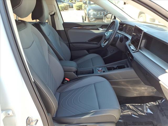 used 2025 Volkswagen Tiguan car, priced at $29,998