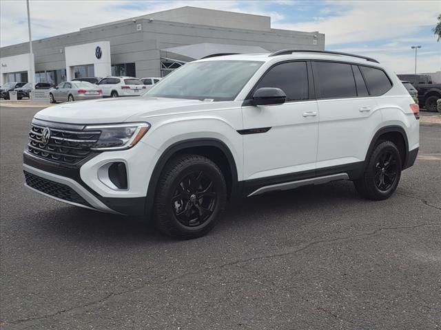 new 2024 Volkswagen Atlas car, priced at $48,450