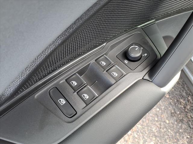 new 2025 Volkswagen Tiguan car, priced at $33,586