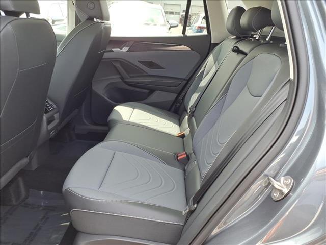 new 2025 Volkswagen Tiguan car, priced at $33,586