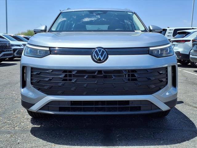 new 2025 Volkswagen Tiguan car, priced at $35,787