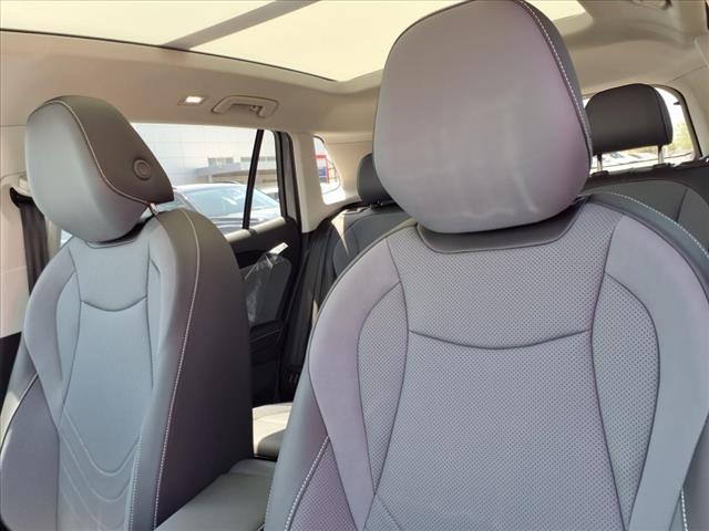 new 2025 Volkswagen Tiguan car, priced at $35,787