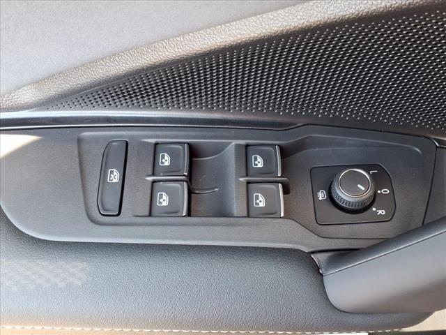 new 2025 Volkswagen Tiguan car, priced at $35,787