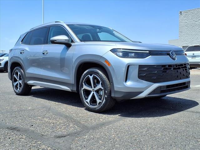 new 2025 Volkswagen Tiguan car, priced at $35,787
