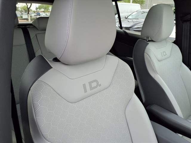 used 2021 Volkswagen ID.4 car, priced at $20,998