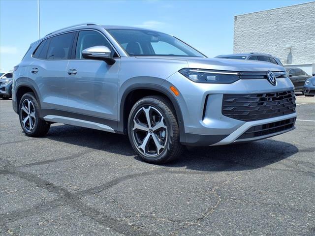 new 2025 Volkswagen Tiguan car, priced at $32,976