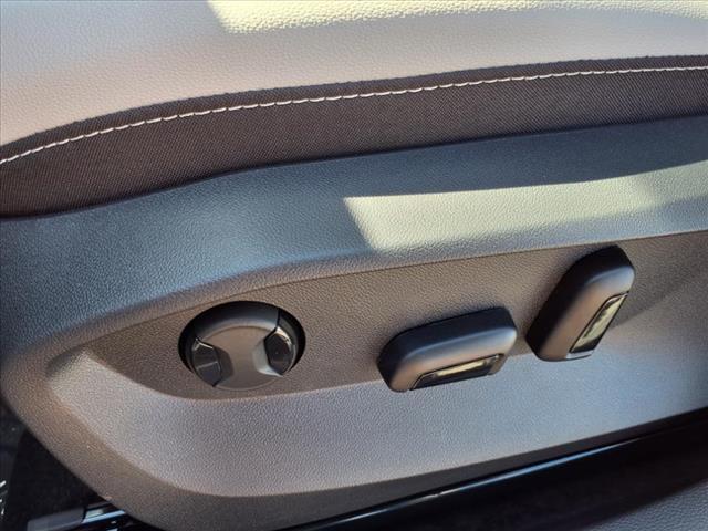 new 2025 Volkswagen Taos car, priced at $29,183