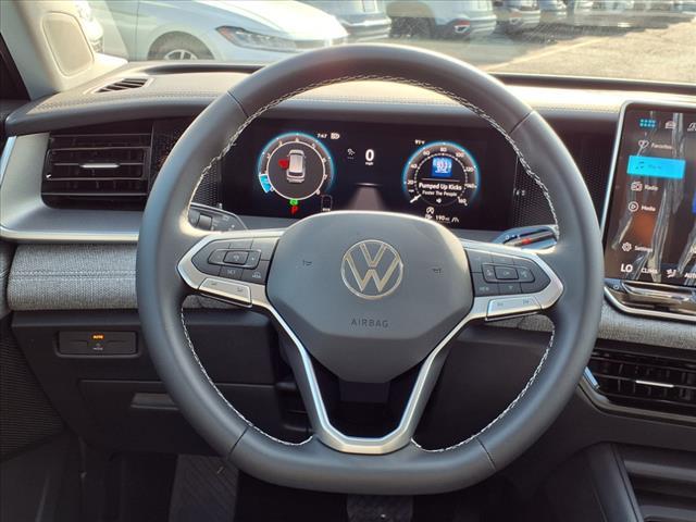 new 2025 Volkswagen Tiguan car, priced at $32,315