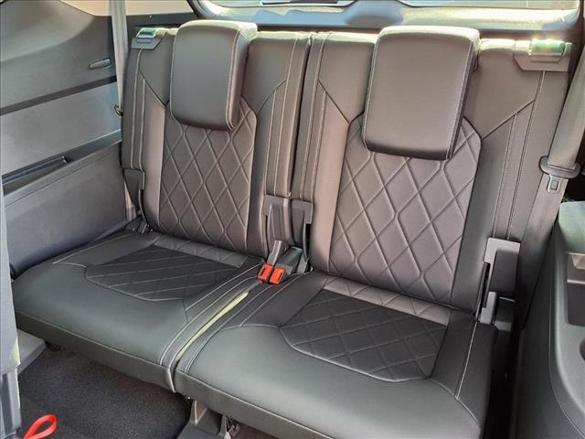 new 2025 Volkswagen Atlas car, priced at $54,494