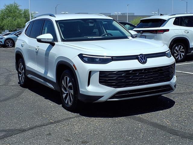 new 2025 Volkswagen Tiguan car, priced at $29,882