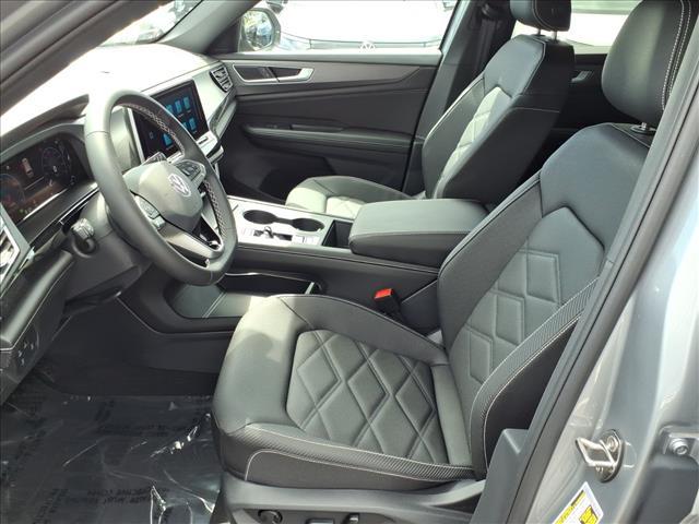 new 2026 Volkswagen Atlas Cross Sport car, priced at $40,276