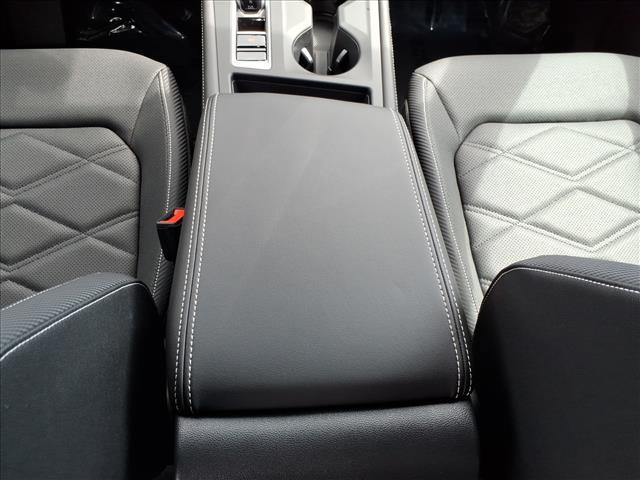 new 2026 Volkswagen Atlas Cross Sport car, priced at $40,276