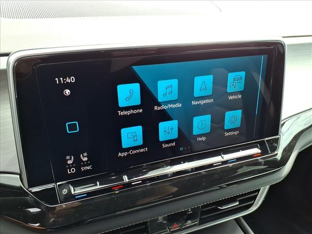 new 2026 Volkswagen Atlas Cross Sport car, priced at $40,276