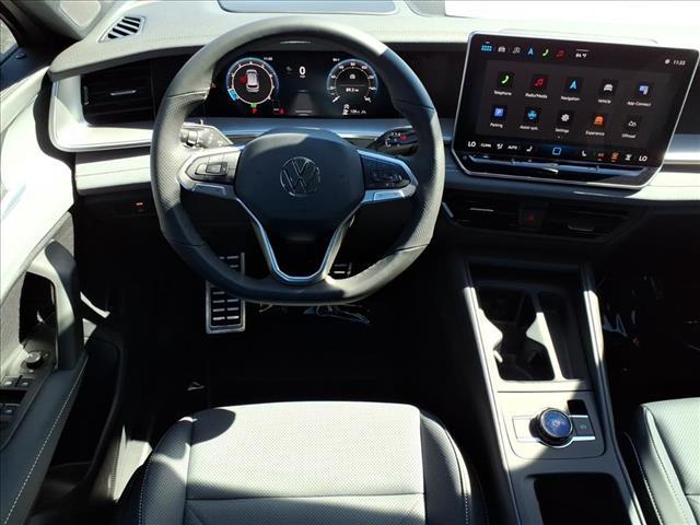 new 2025 Volkswagen Tiguan car, priced at $38,022