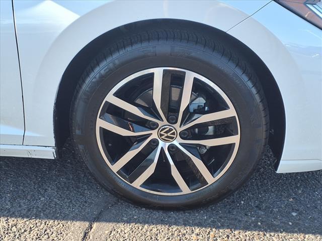used 2025 Volkswagen Jetta car, priced at $24,998