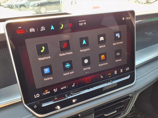 new 2025 Volkswagen Tiguan car, priced at $40,008