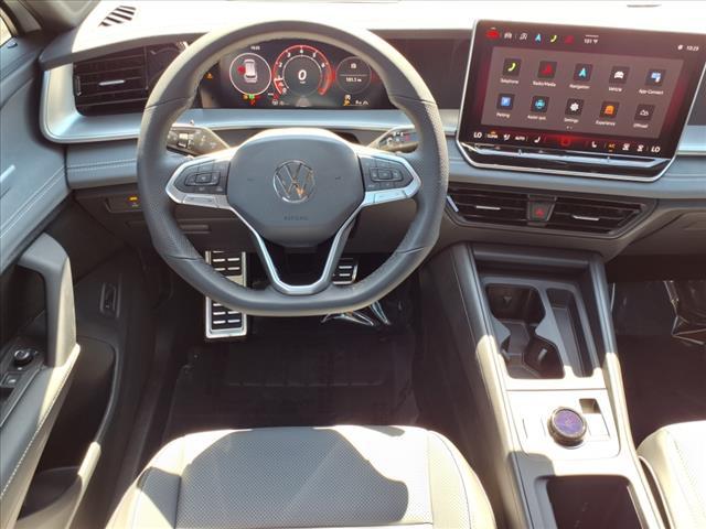 new 2025 Volkswagen Tiguan car, priced at $40,008