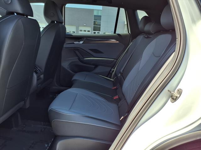 new 2025 Volkswagen Tiguan car, priced at $40,008