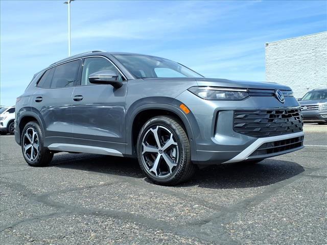 new 2025 Volkswagen Tiguan car, priced at $33,882