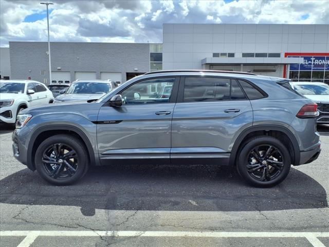 new 2025 Volkswagen Atlas Cross Sport car, priced at $48,801