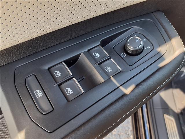 new 2026 Volkswagen Atlas Cross Sport car, priced at $53,988