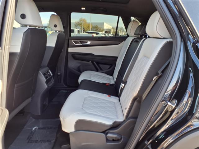 new 2026 Volkswagen Atlas Cross Sport car, priced at $53,988