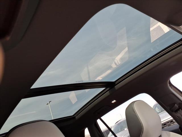 new 2025 Volkswagen Tiguan car, priced at $36,422