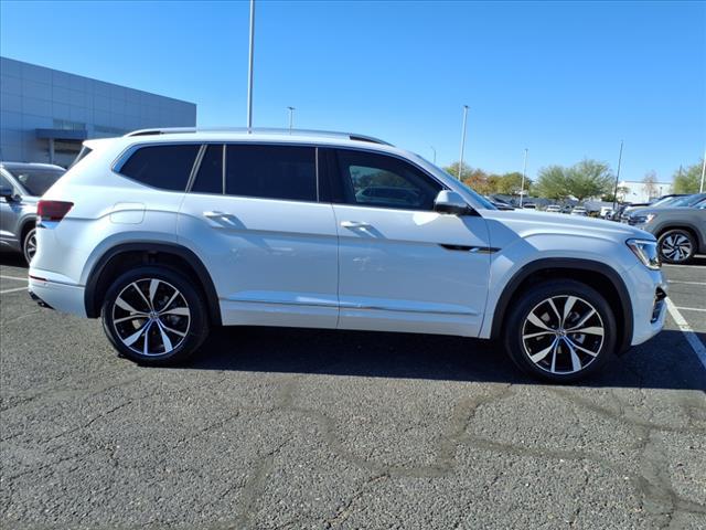 new 2025 Volkswagen Atlas car, priced at $54,241