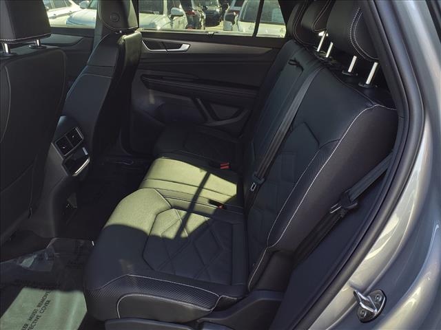 new 2026 Volkswagen Atlas Cross Sport car, priced at $46,441