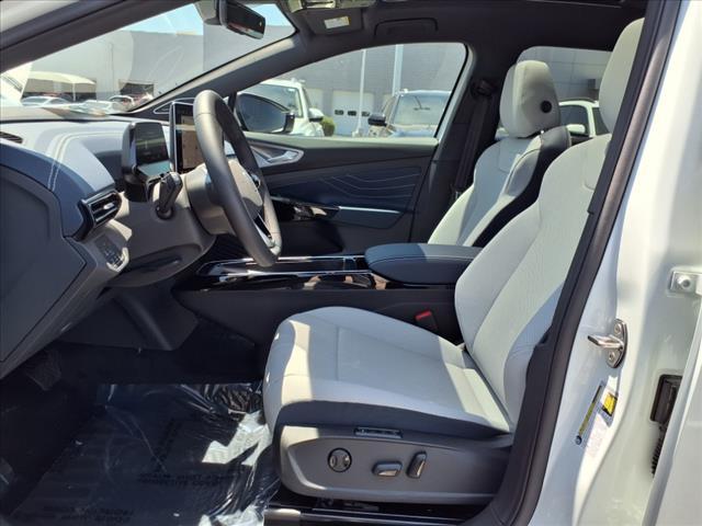 new 2025 Volkswagen ID.4 car, priced at $57,321