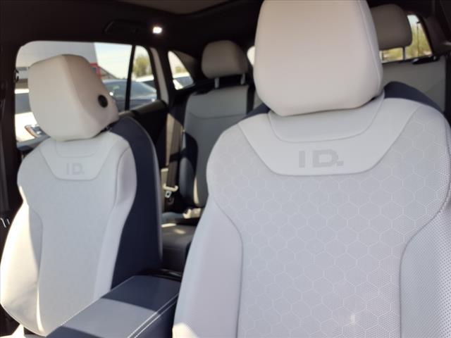new 2025 Volkswagen ID.4 car, priced at $57,321