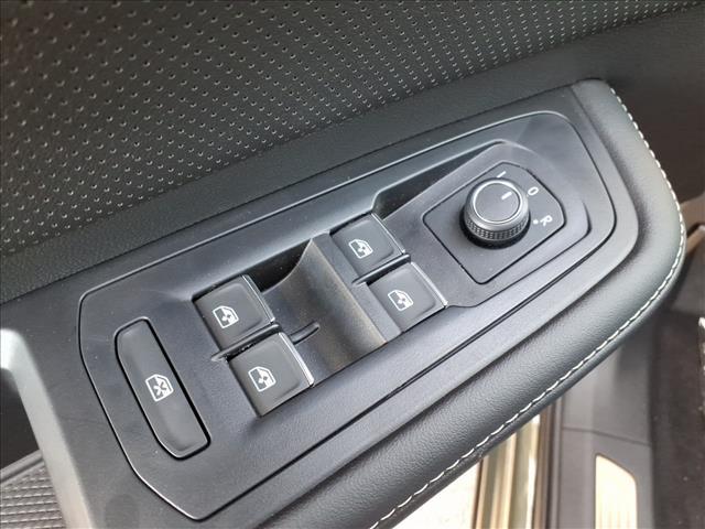 new 2026 Volkswagen Atlas Cross Sport car, priced at $49,116